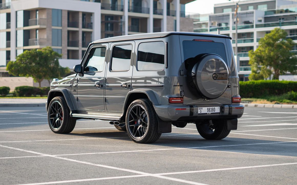 Mercedes G63 - image 6