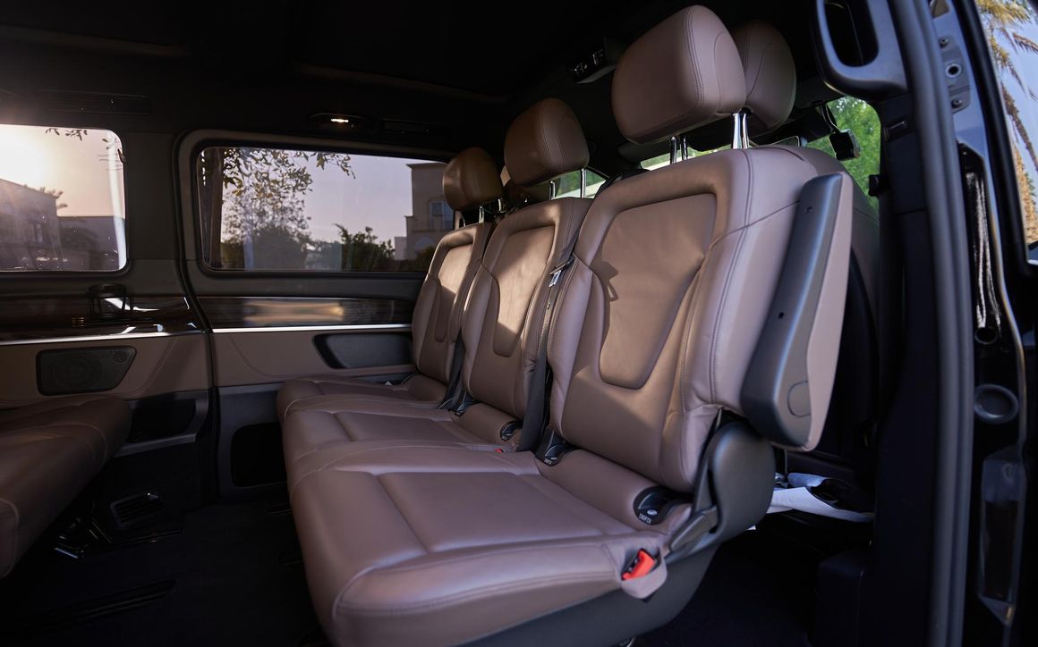 Mercedes-Benz V class - image 7