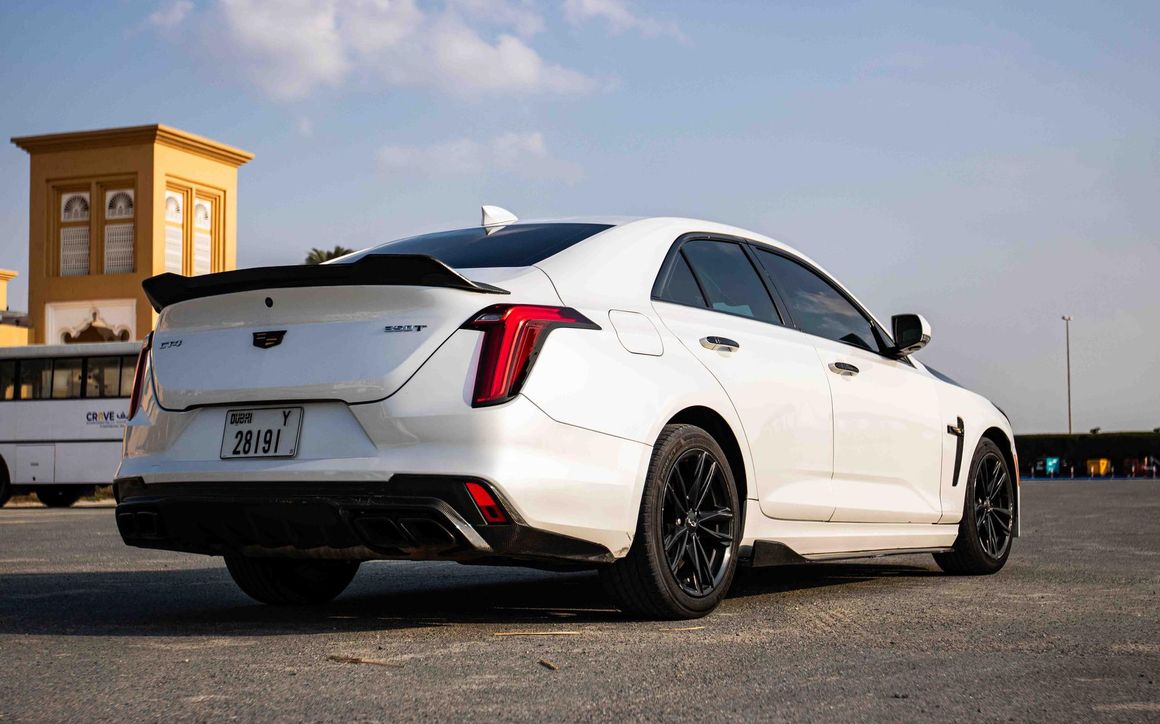 CADILLAC CT4 - image 6