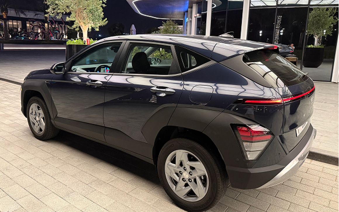 Hyundai Kona Blue - image 6