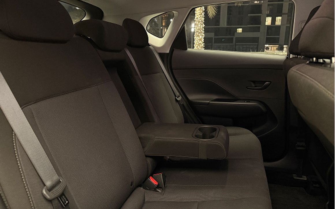 Hyundai Kona Blue - image 16
