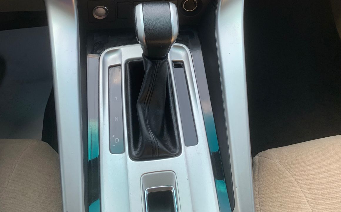 MITSUBISHI MONTERO SPORTS - image 7