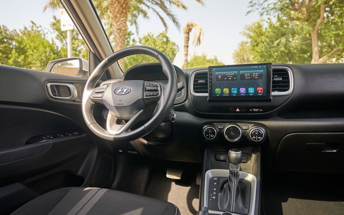 HYUNDAI VENUE - image 5
