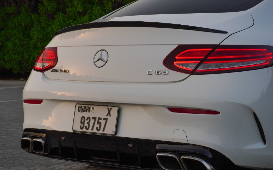 Mercedes C300 Coupe with complete C63 bodykit - image 8