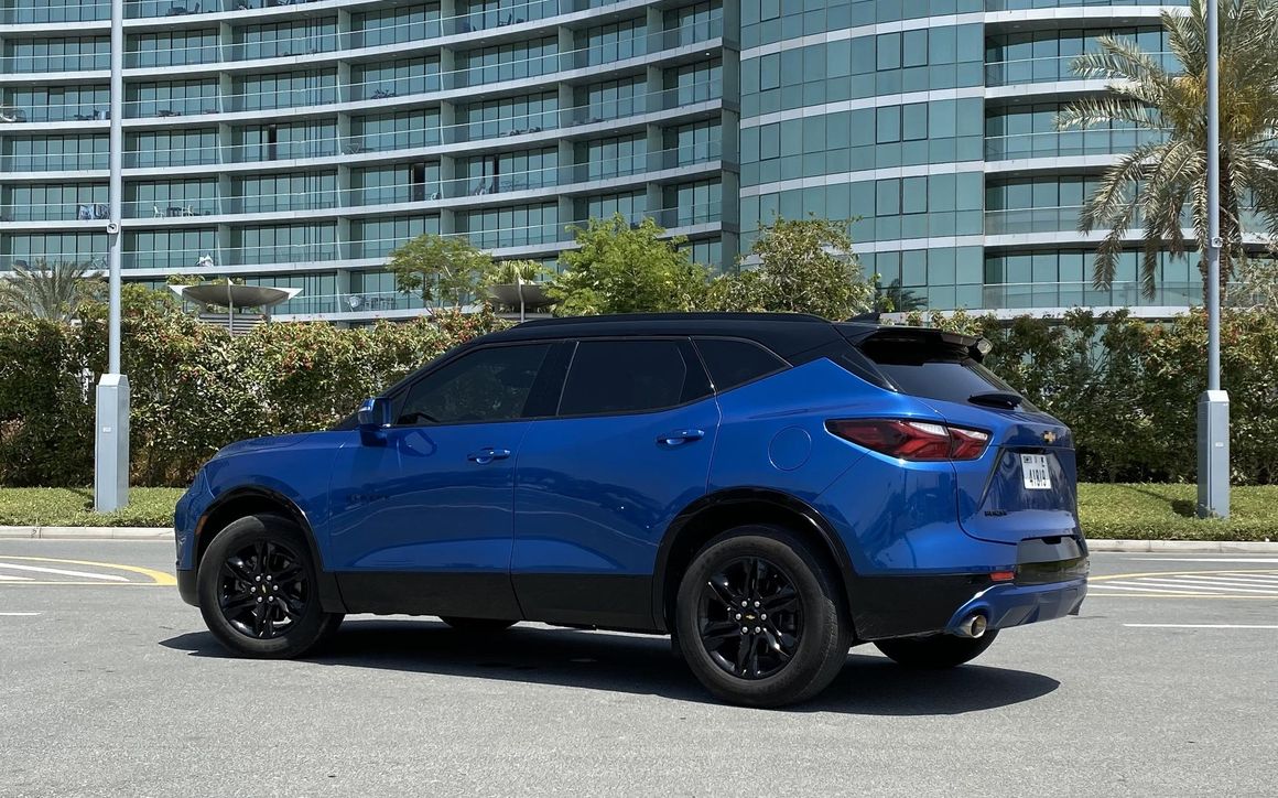 CHEVROLET BLAZER - image 3