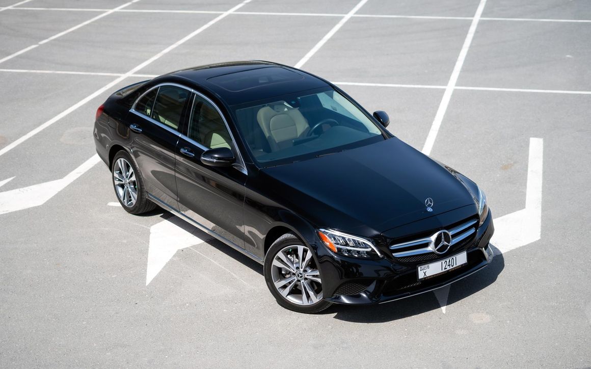 Mercedes C300 - image 6