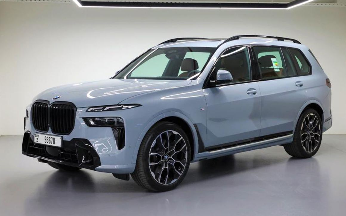 BMW X7  - image 1