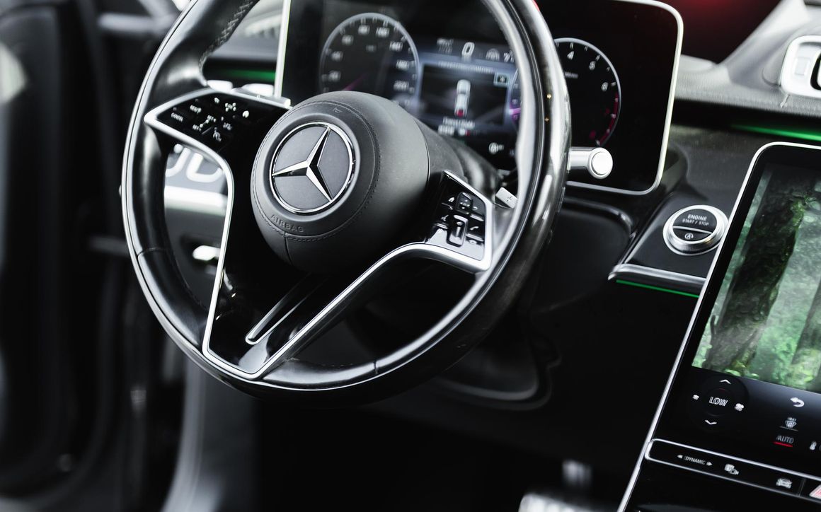 MERCEDES S500 - image 5