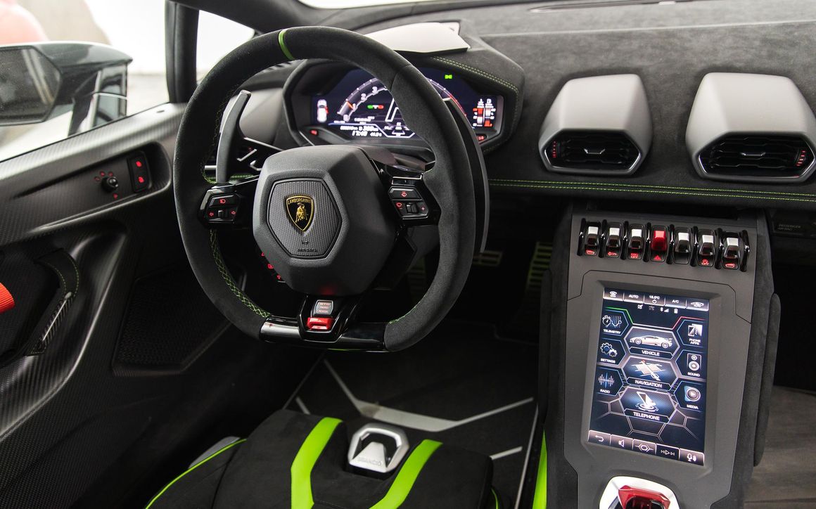 Lamborghini Hurucan STO - image 19