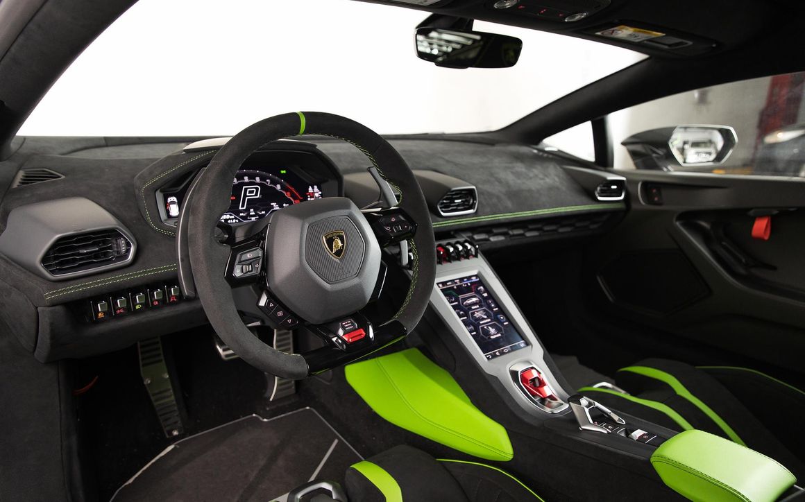 Lamborghini Hurucan STO - image 15