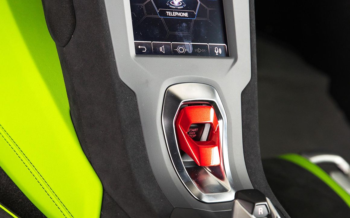 Lamborghini Hurucan STO - image 16