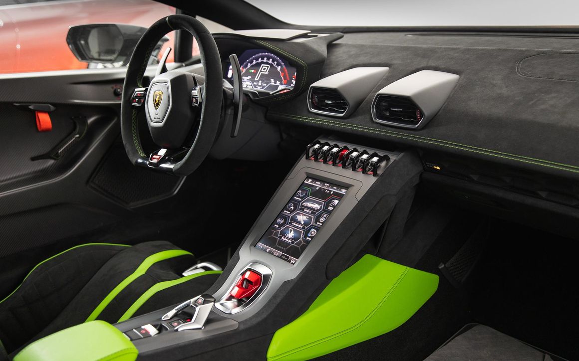 Lamborghini Hurucan STO - image 18
