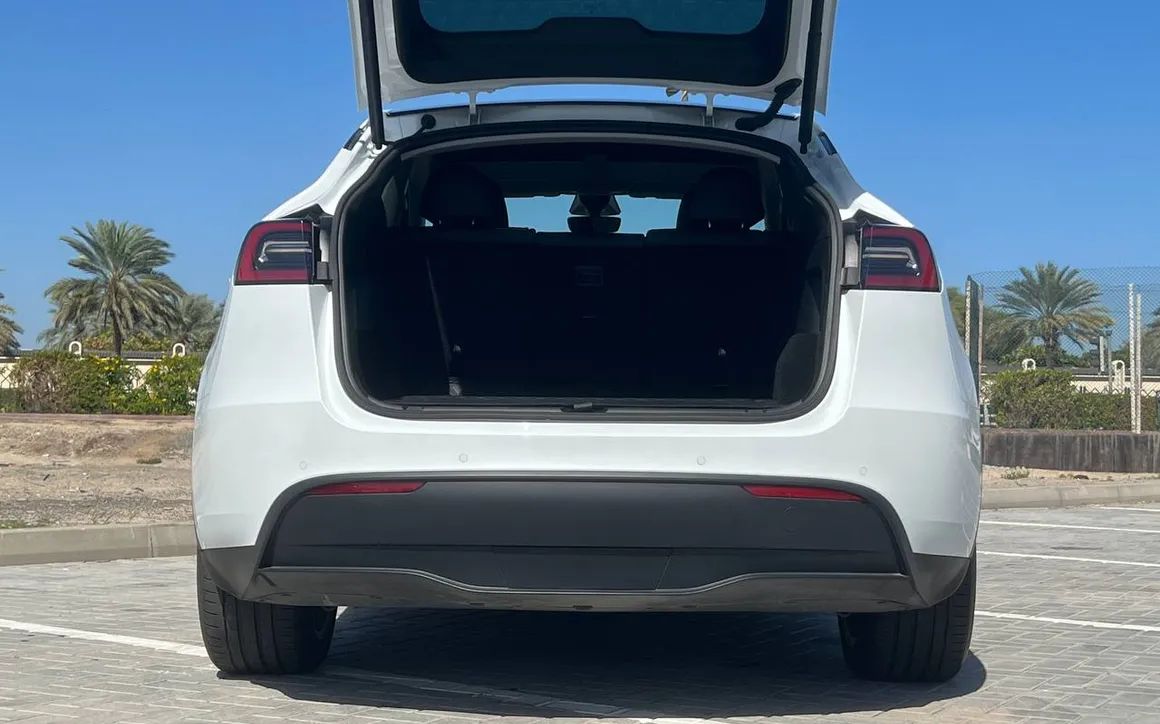 Tesla Model Y - image 9