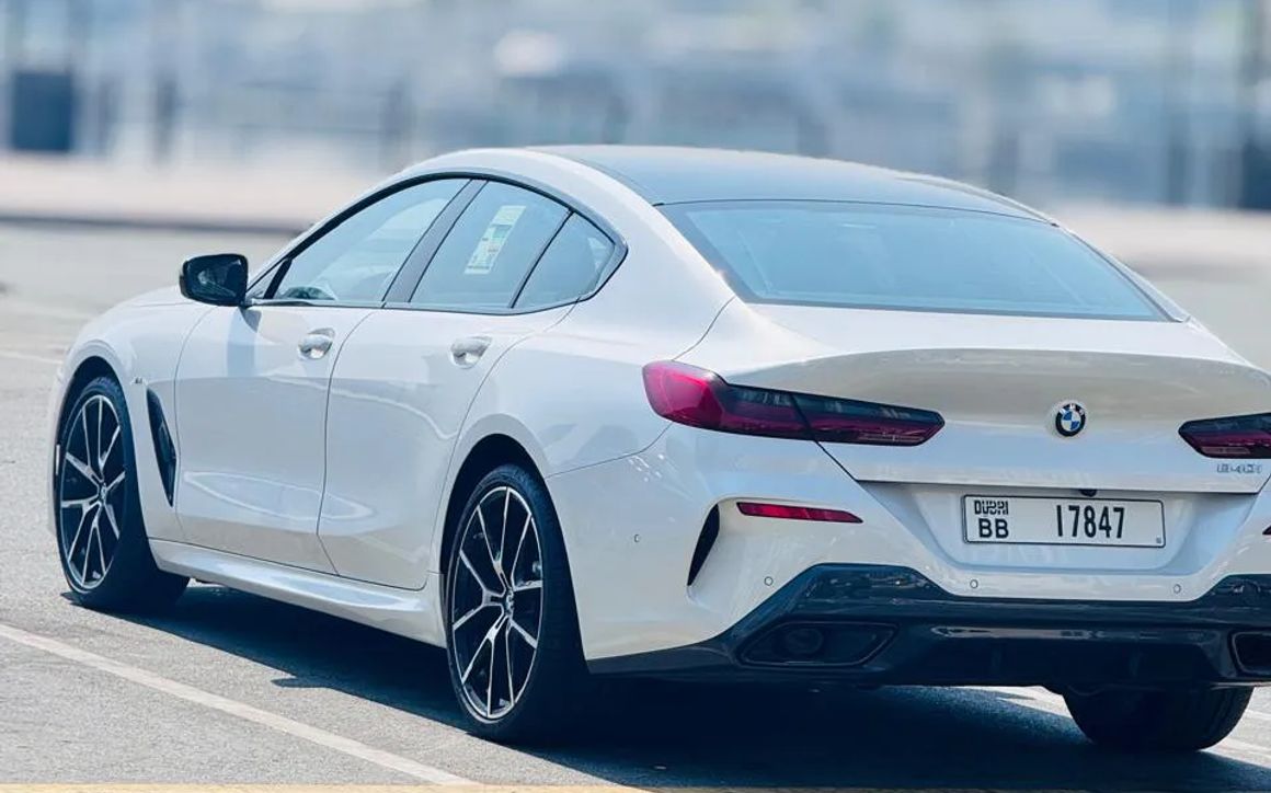 BMW 840i coupe 2024 - image 5