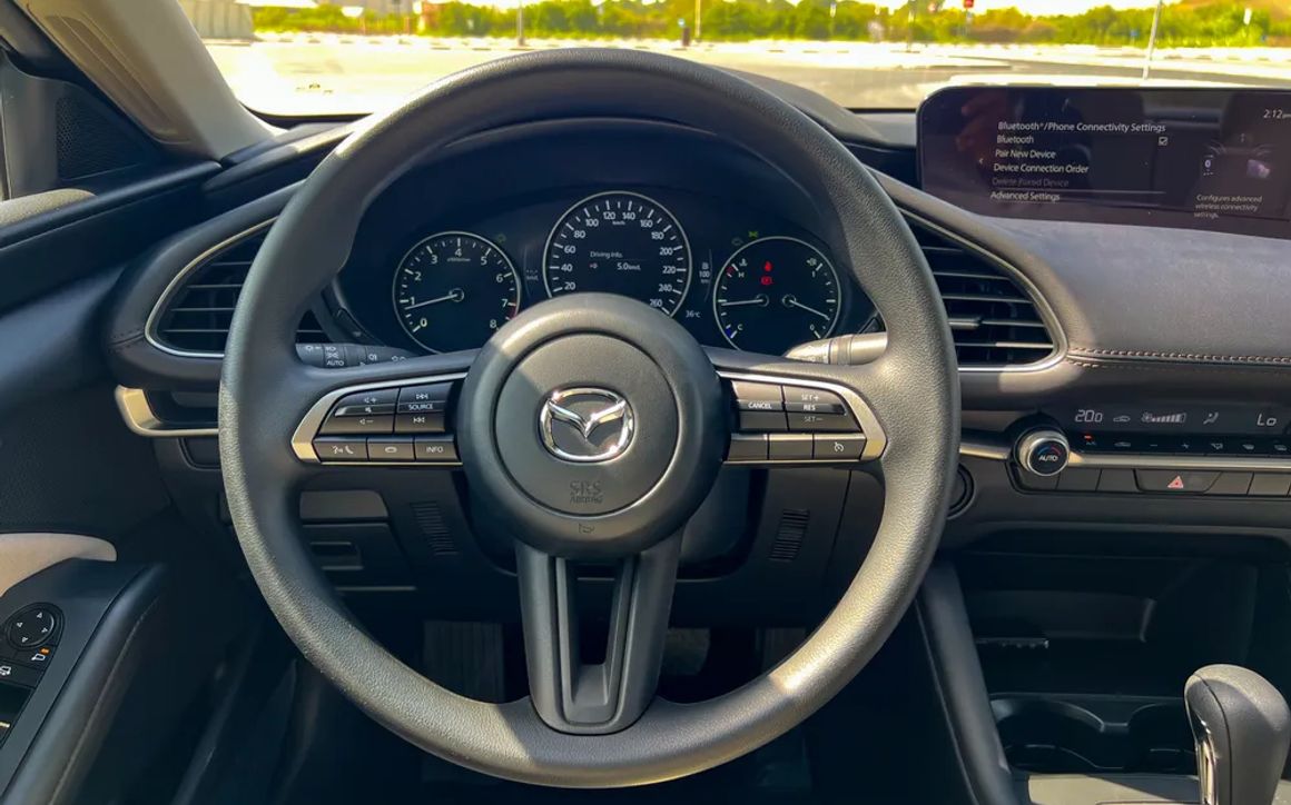 MAZDA 3 - image 10