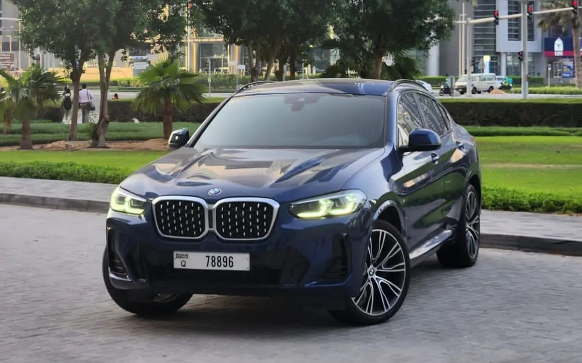 BMW X4 - image 1