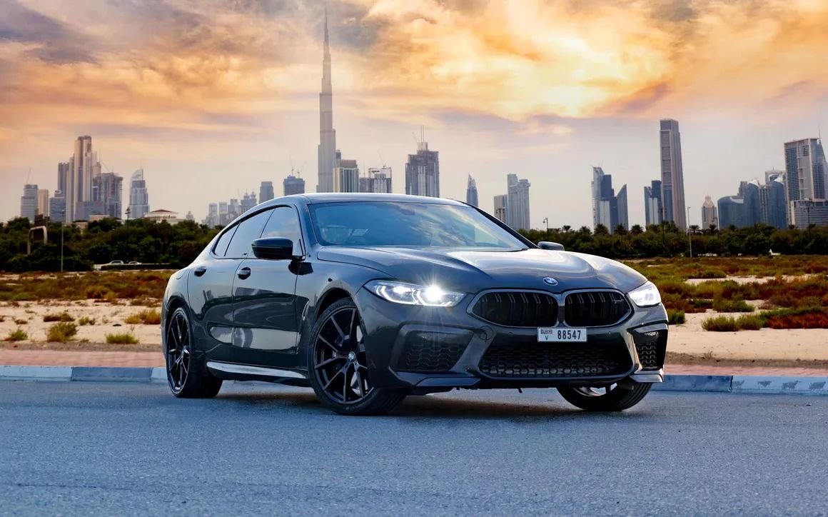 BMW 840 Black - image 4