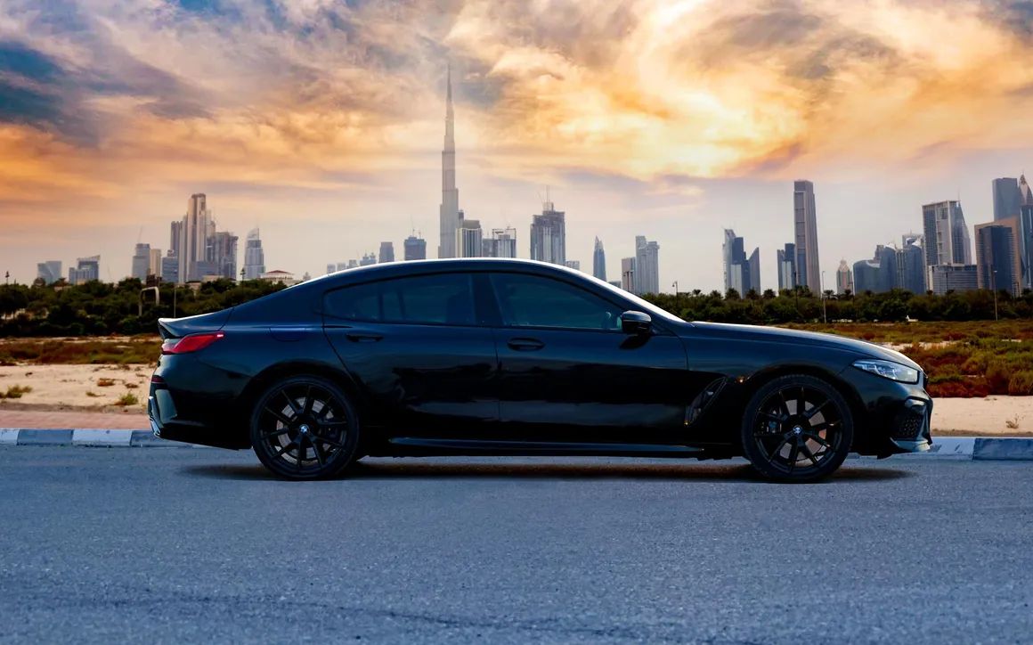 BMW 840 Black - image 5