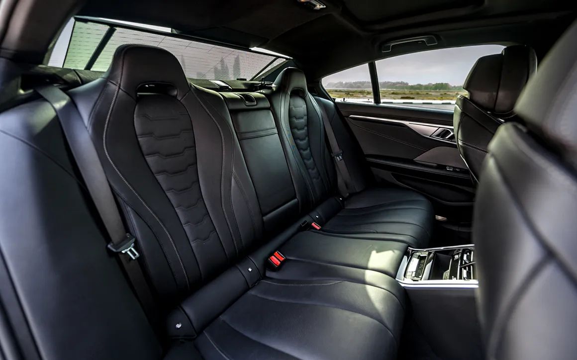 BMW 840 Black - image 9