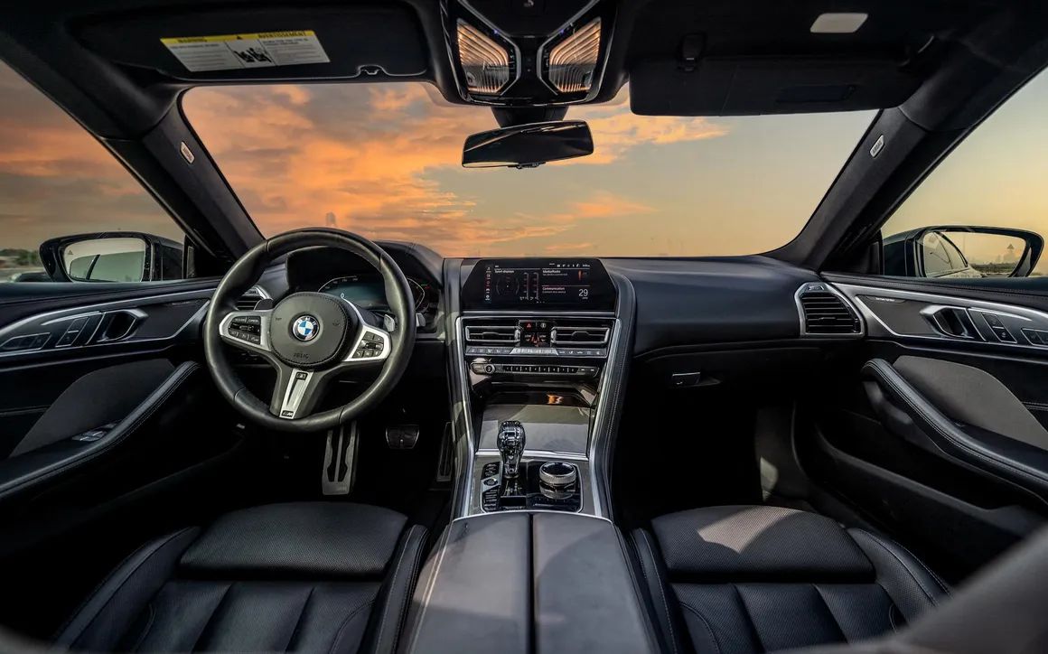 BMW 840 Black - image 10