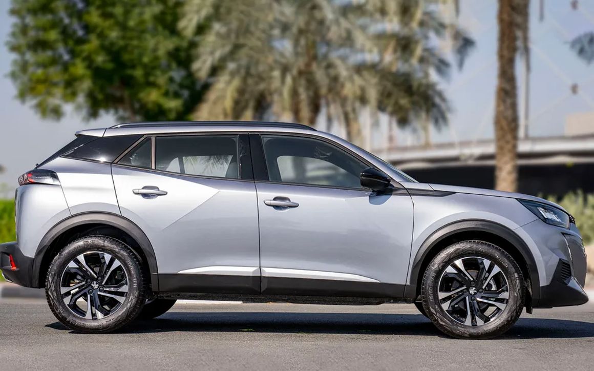 Peugeot 2008 - image 5