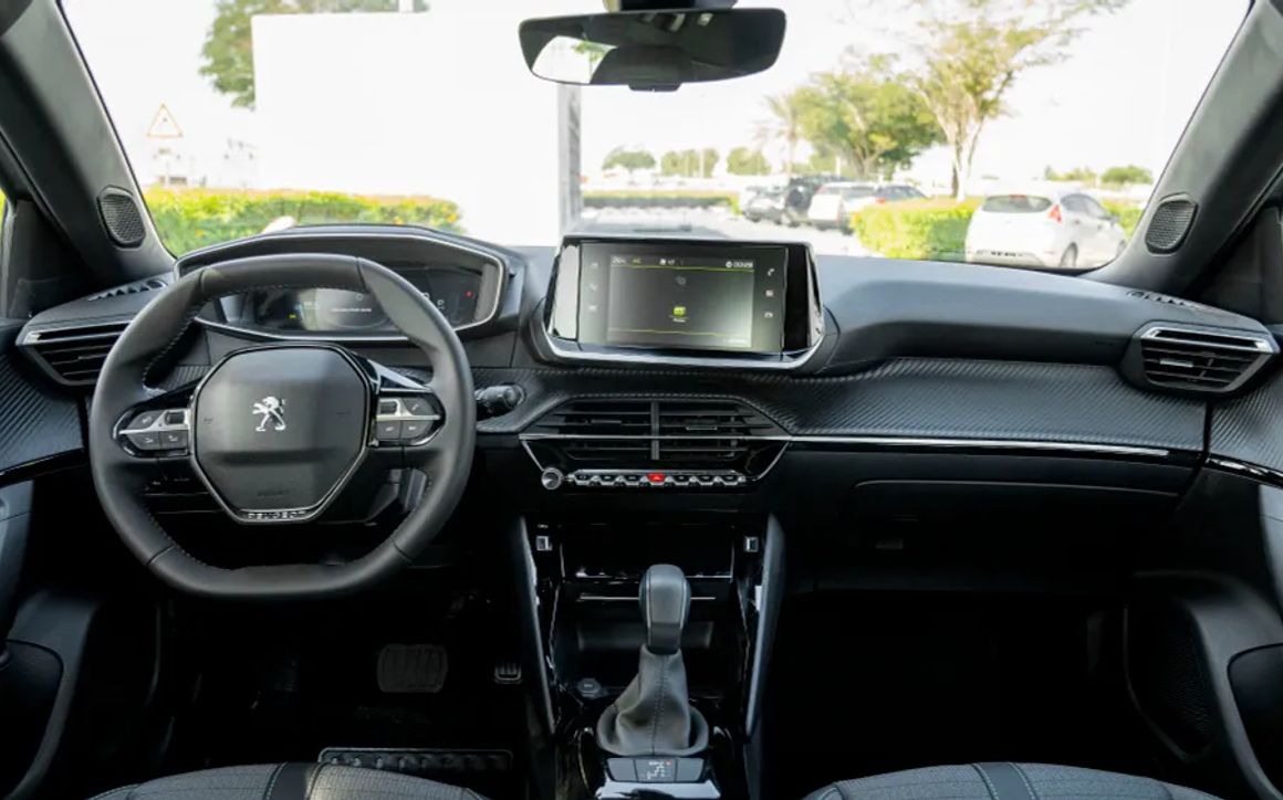 Peugeot 2008 - image 10