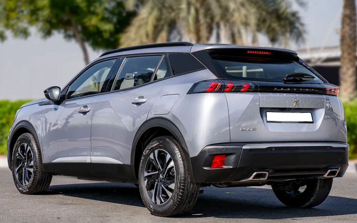 Peugeot 2008 - image 6