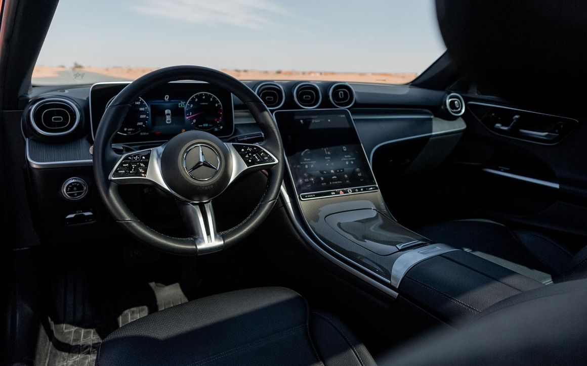 MERCEDES C300 - image 7
