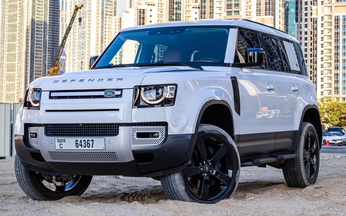 Land Rover Defender V6 110 - image 1