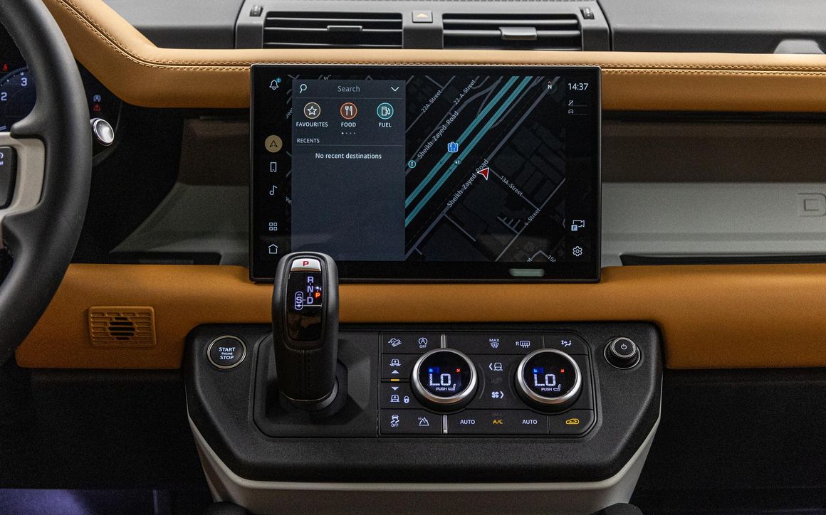 Land Rover Defender V6 110 - image 19