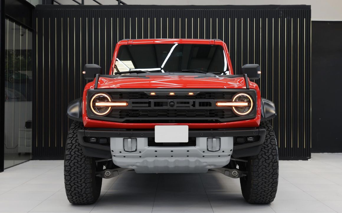 Ford Bronco Raptor - image 9