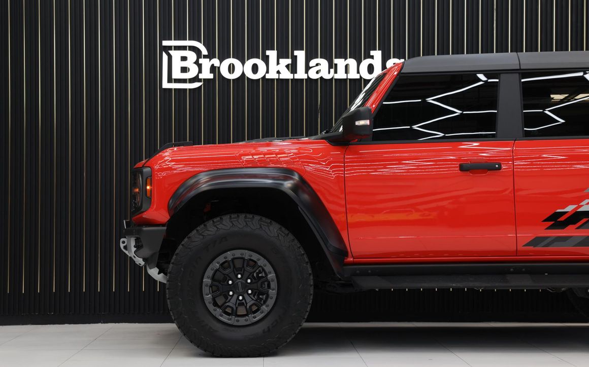 Ford Bronco Raptor - image 10