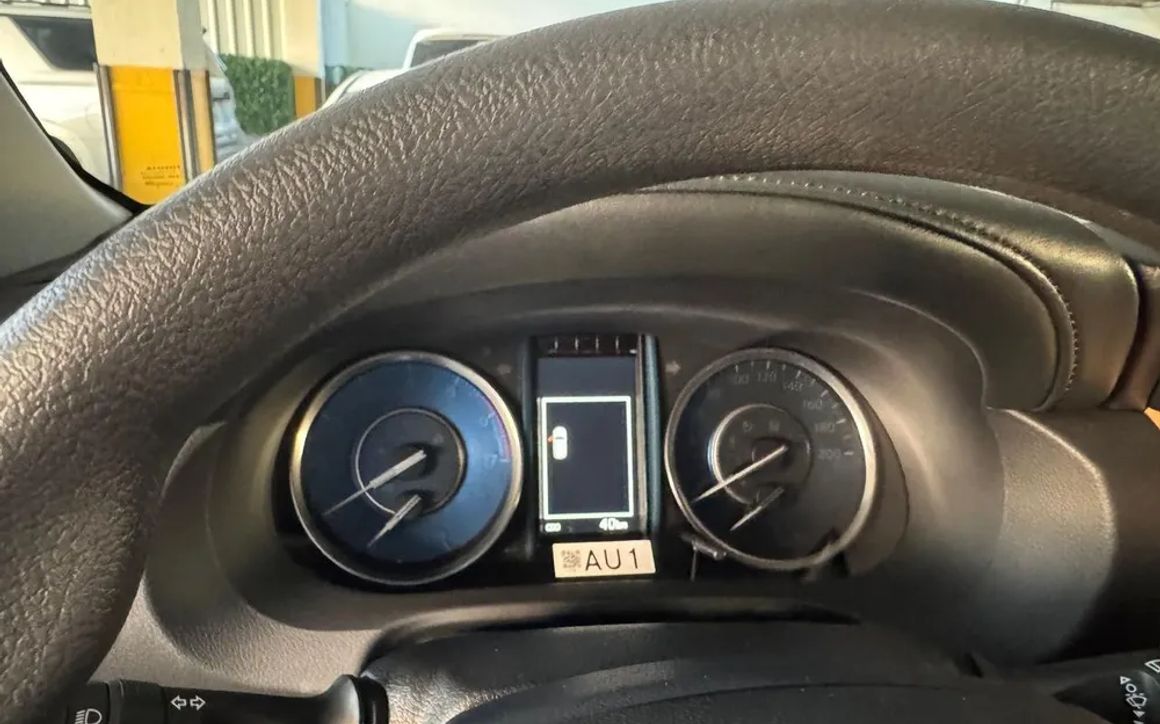 Toyota Fortuner - image 4