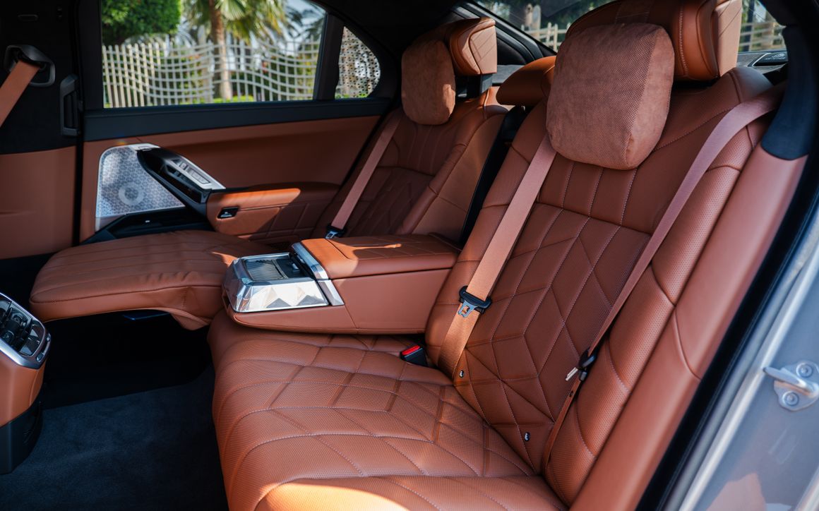 BMW 740i M Kit - image 19