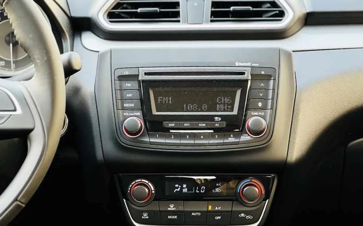 Suzuki Dzire - image 7