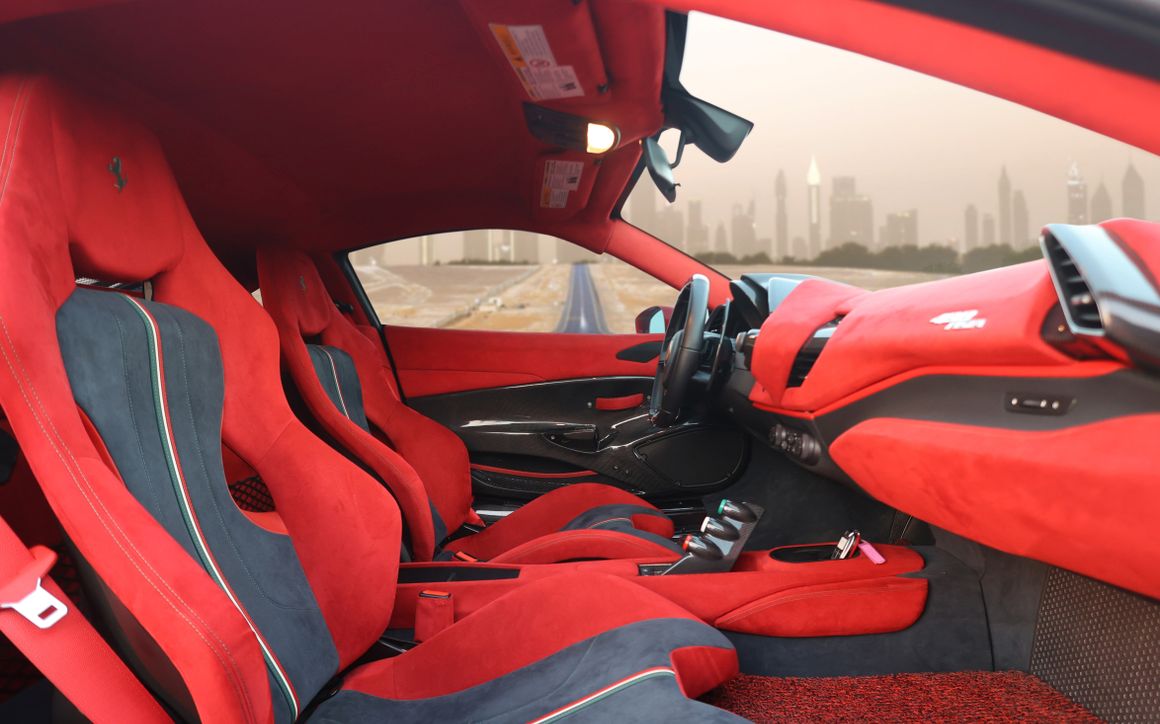 Ferrari Pista Red - image 10