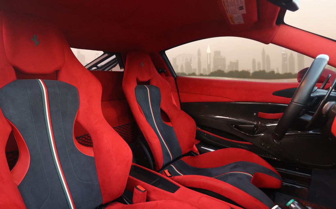 Ferrari Pista Red - image 14