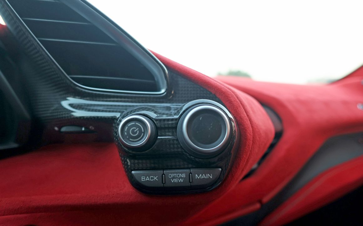 Ferrari Pista Red - image 19