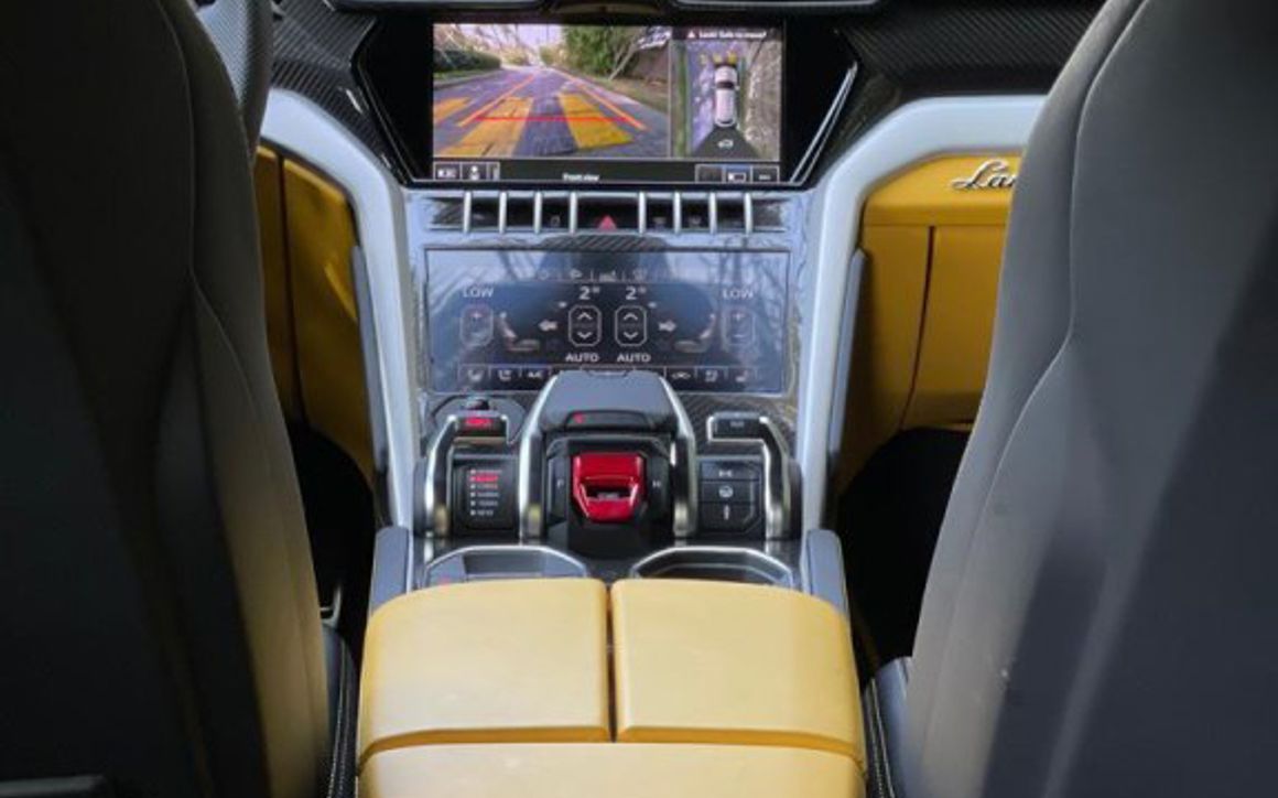 LAMBORGHINI URUS - 2023 - image 9