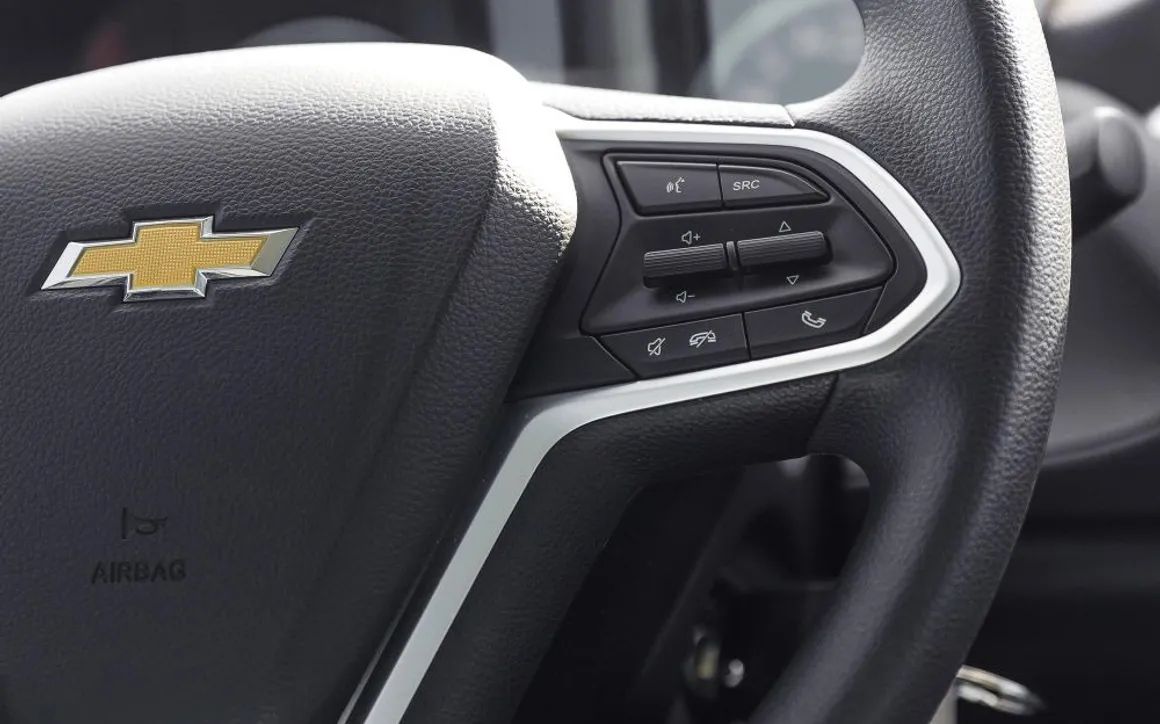 Chevrolet Captiva - image 12