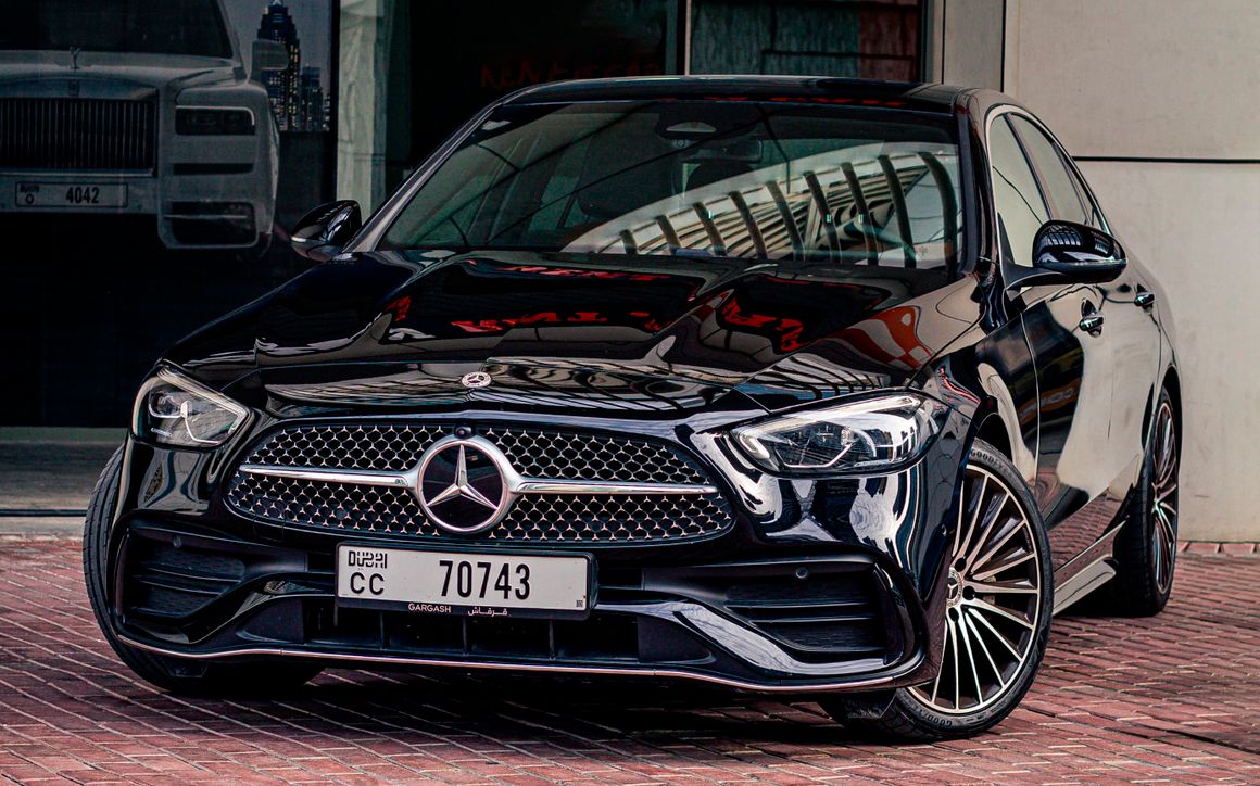 Mercedes C200 2025 - image 2