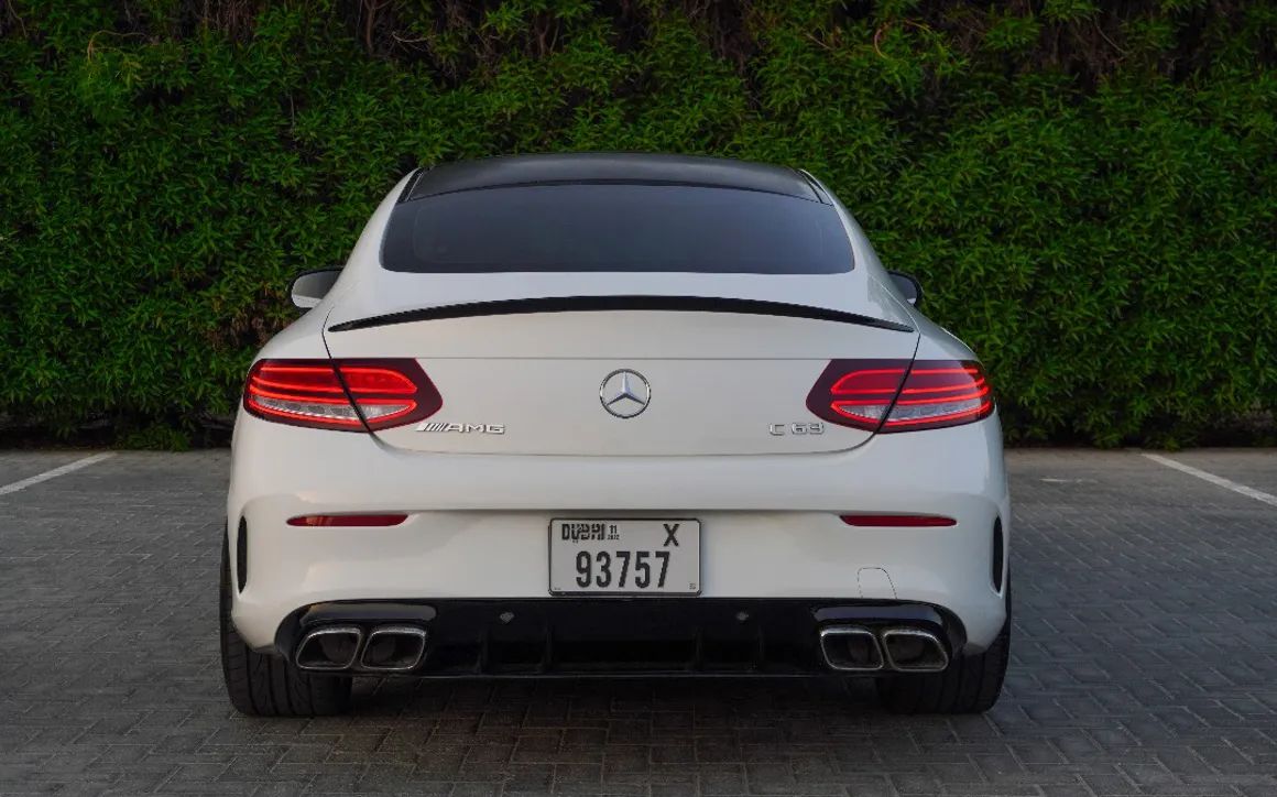 Mercedes C300 Coupe with complete C63 bodykit - image 5