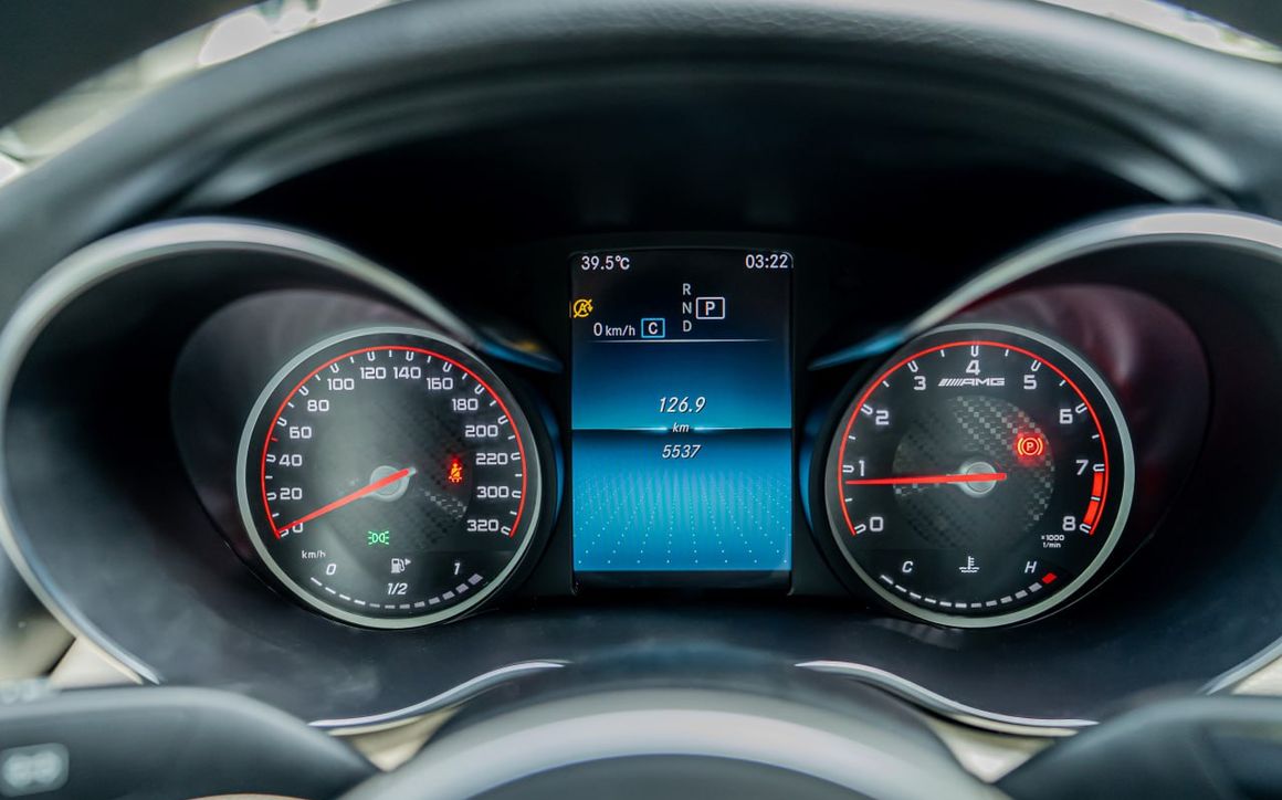 MERCEDES C300 - image 7