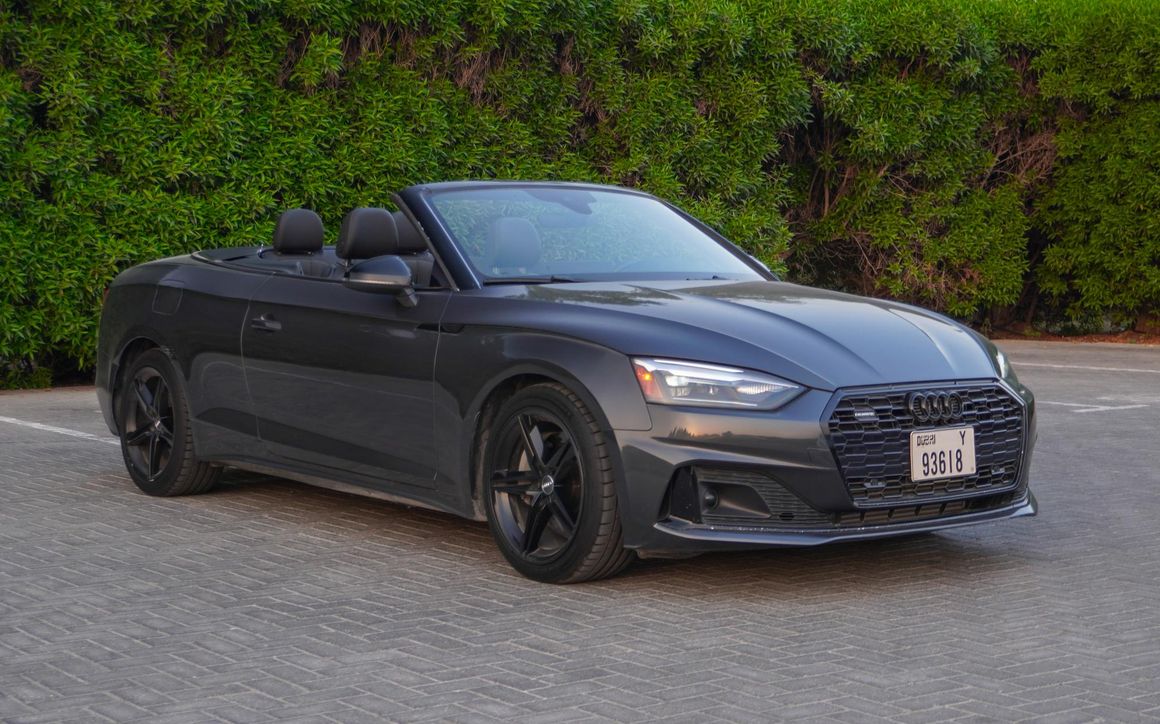 Audi A5 convertible - image 3