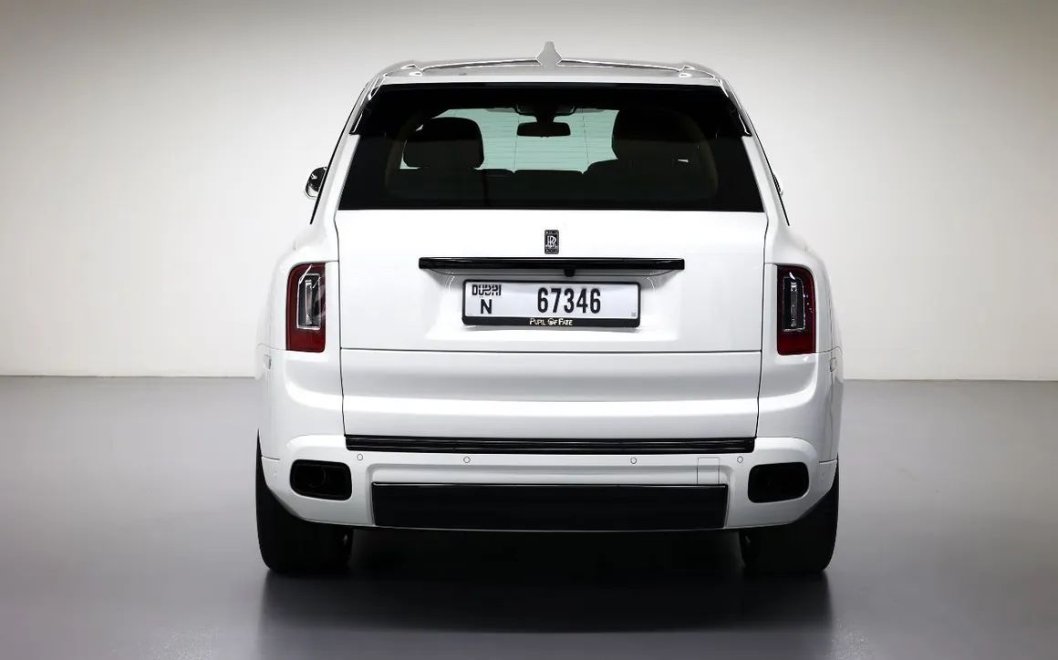 Rolls Royce  BB Cullinan - image 4