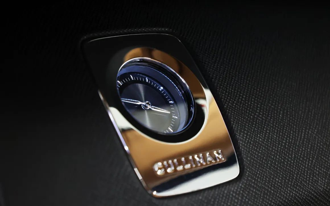 Rolls Royce  BB Cullinan - image 21