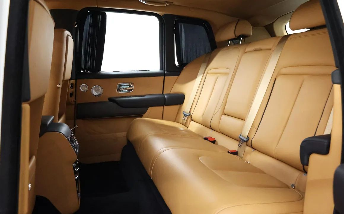 Rolls Royce  BB Cullinan - image 12