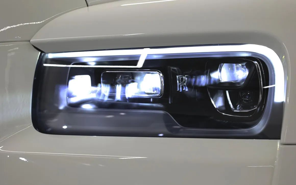 Rolls Royce  BB Cullinan - image 6