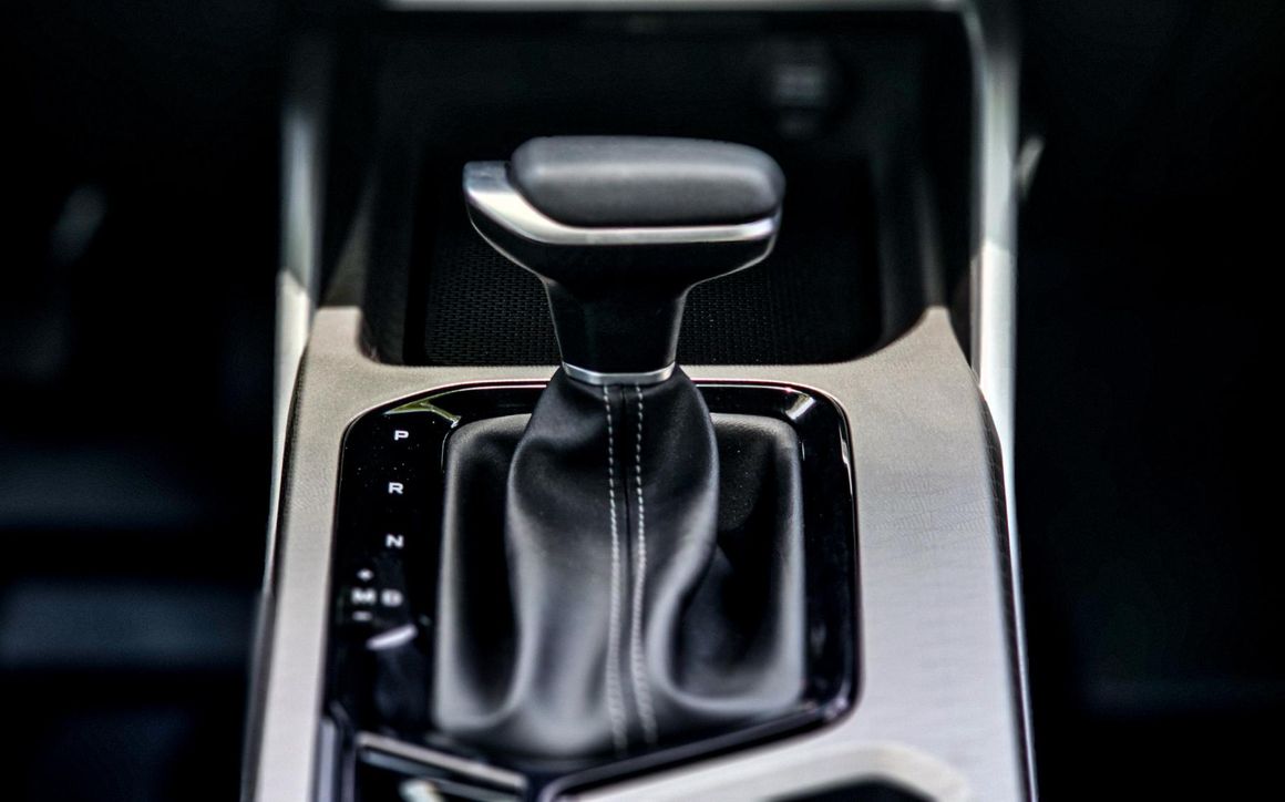 Geely Emgrand 2025 - image 7
