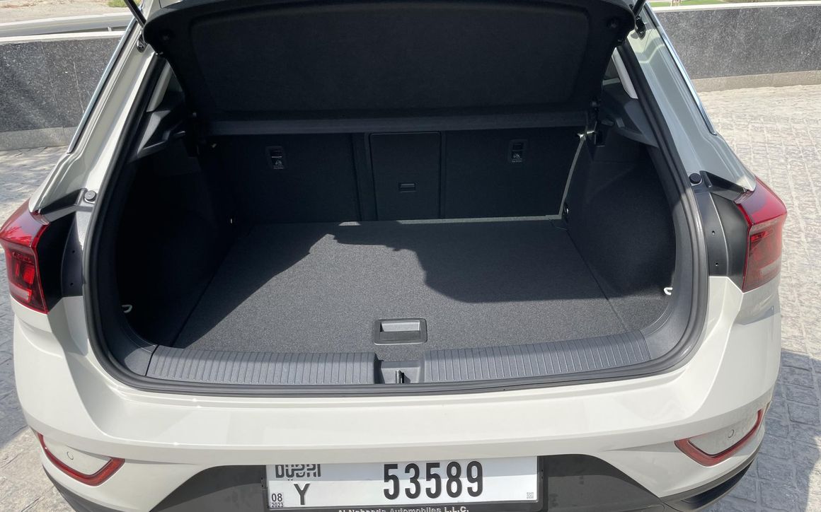 Volkswagen T-ROC - image 9